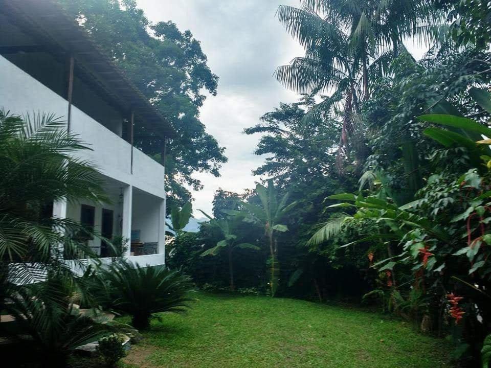 Pousada Villa Da Gama Araquari Kültér fotó